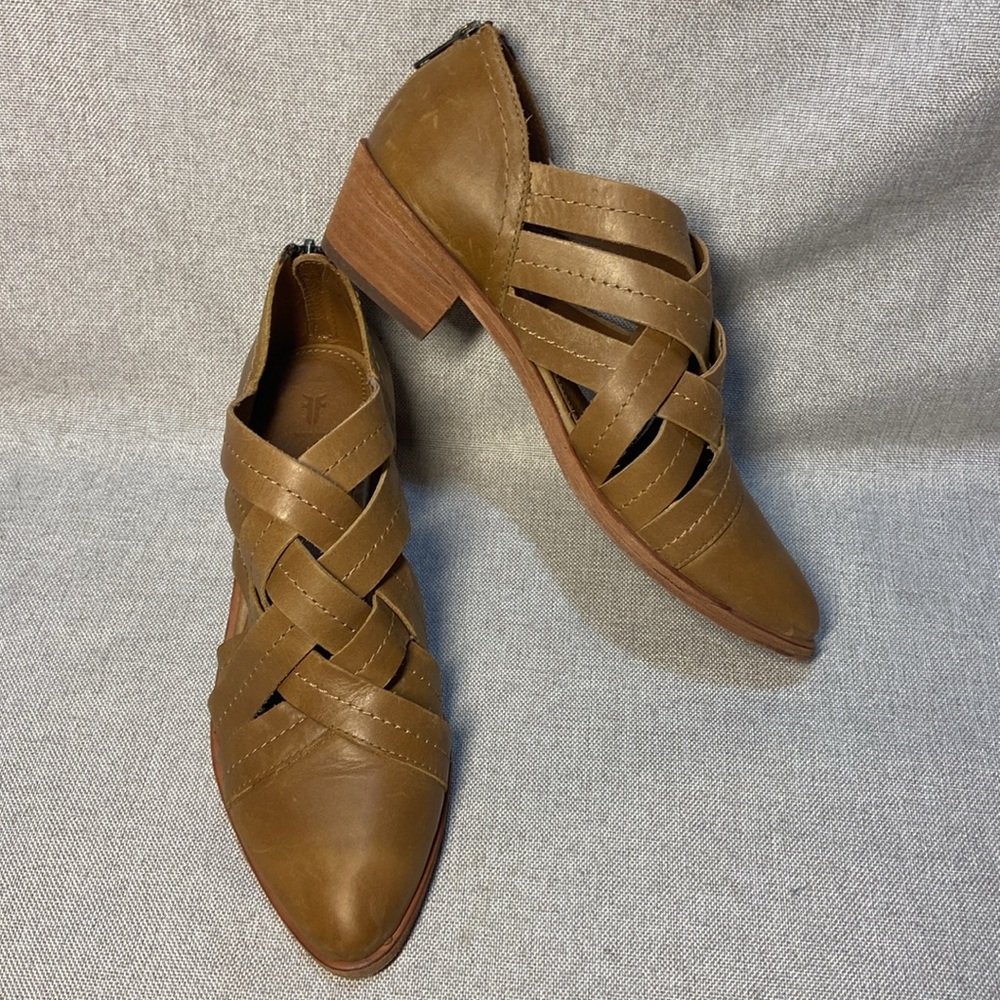 Frye Women's Ray Huarache Shootie Ankle Boot. Size 7,5